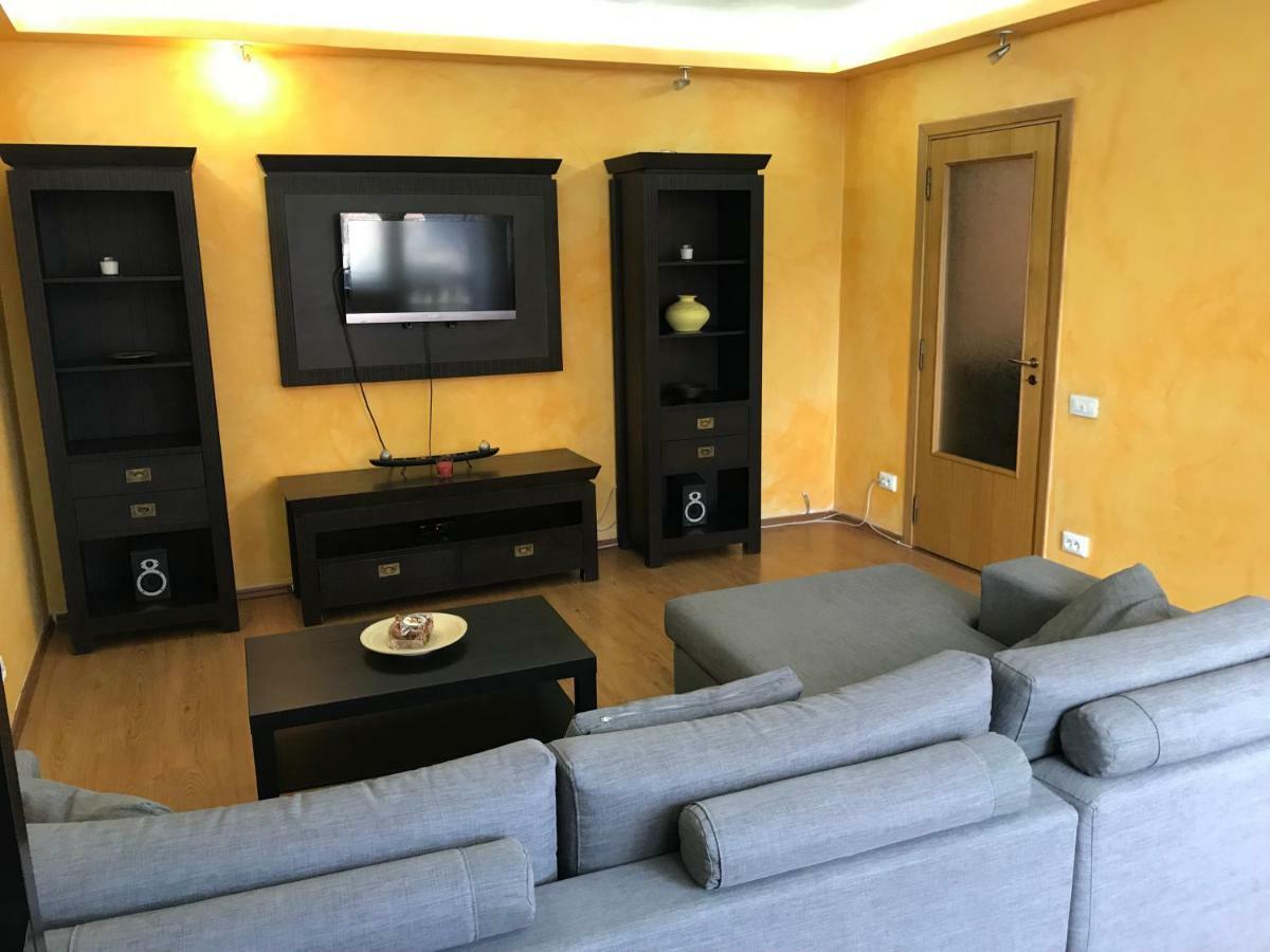 Apartment Calea 13 Septembrie *